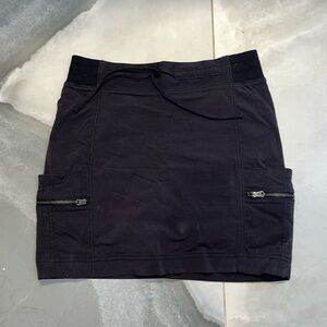 Athleta Black Athletic Cargo Skort (Trekkie)